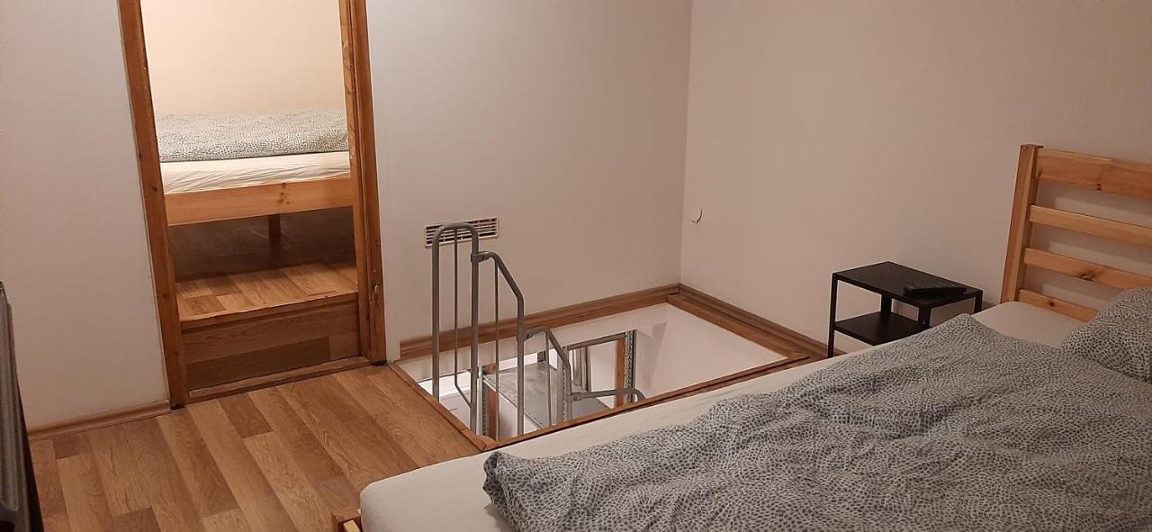 Ferienwohnung Apartman Vorosmarty Budapest Exterior foto
