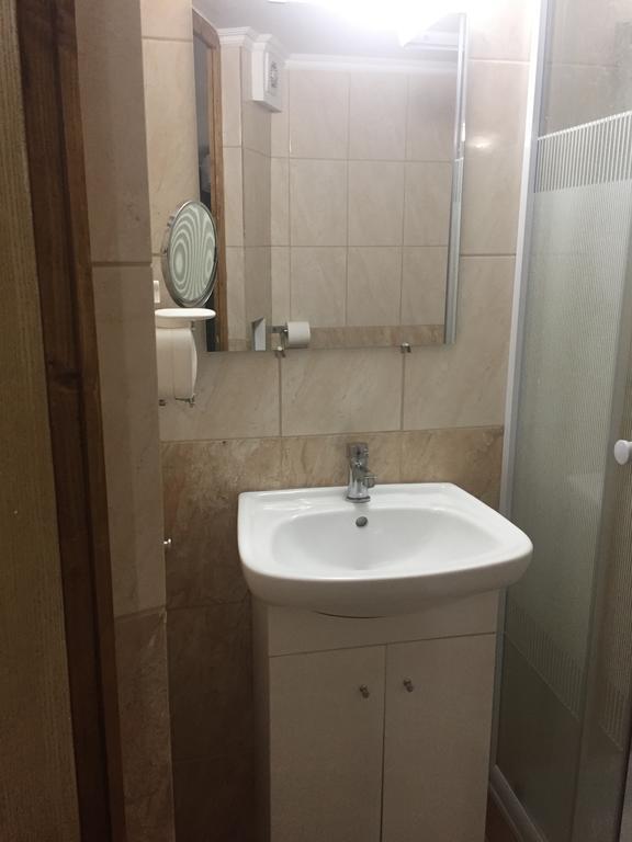 Ferienwohnung Apartman Vorosmarty Budapest Exterior foto